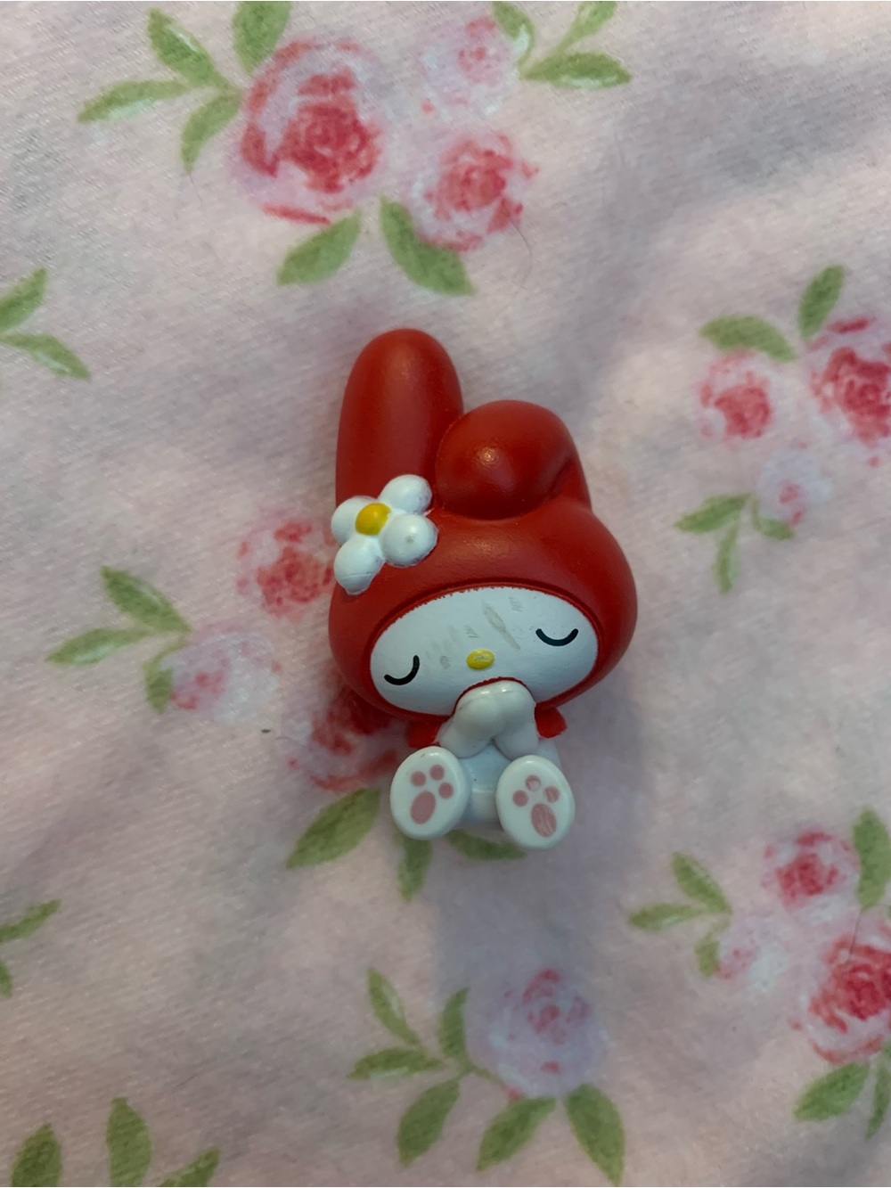 Sleeping my melody figurine